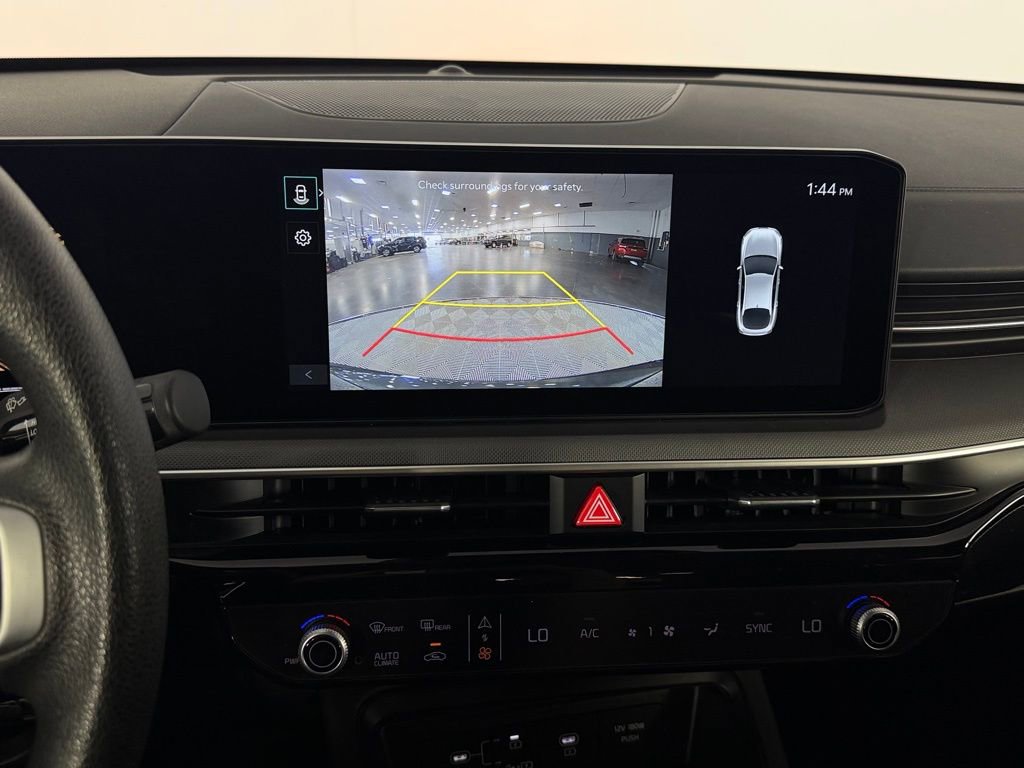 Used 2025 Kia K5 LXS image 16