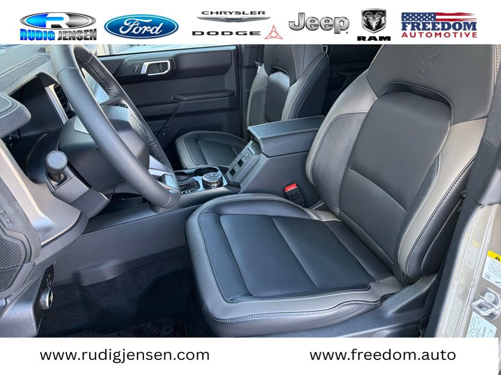 New 2026 Ford Bronco Outer Banks w/ Sasquatch Package image 11