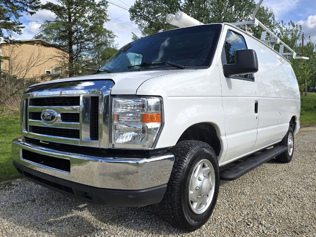 Used 2014 Ford E-250 and Econoline 250 w/ Power Group RWD image 6