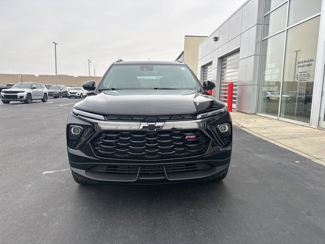 Used 2024 Chevrolet TrailBlazer RS w/ Convenience Package image 2