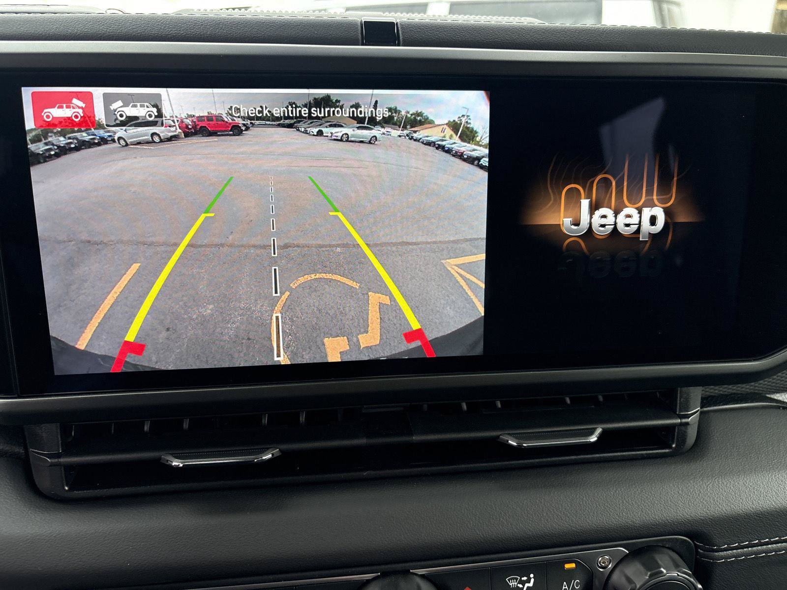 New 2026 Jeep Wrangler Unlimited Rubicon AWD/4WD image 22