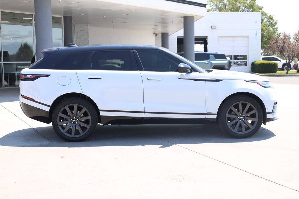 Used 2018 Land Rover Range Rover Velar R-Dynamic SE AWD/4WD image 7