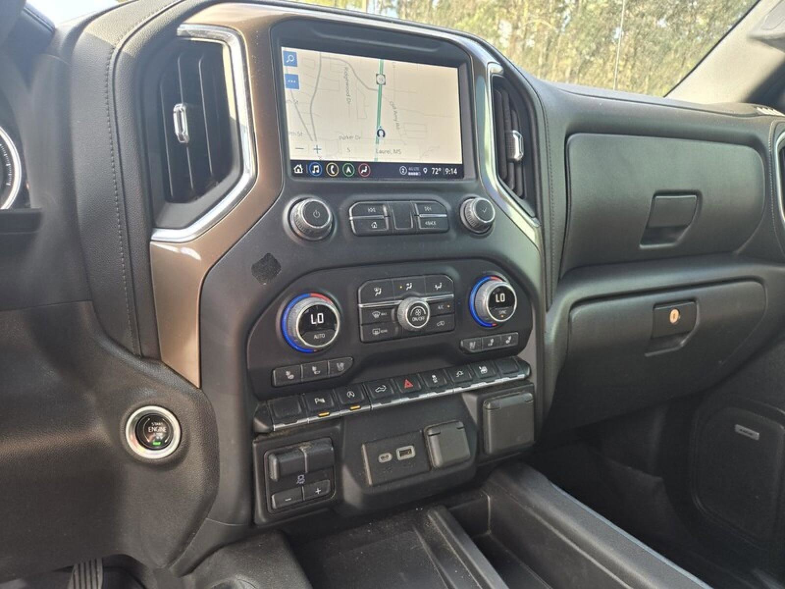 Used 2022 Chevrolet Silverado 1500 High Country image 14