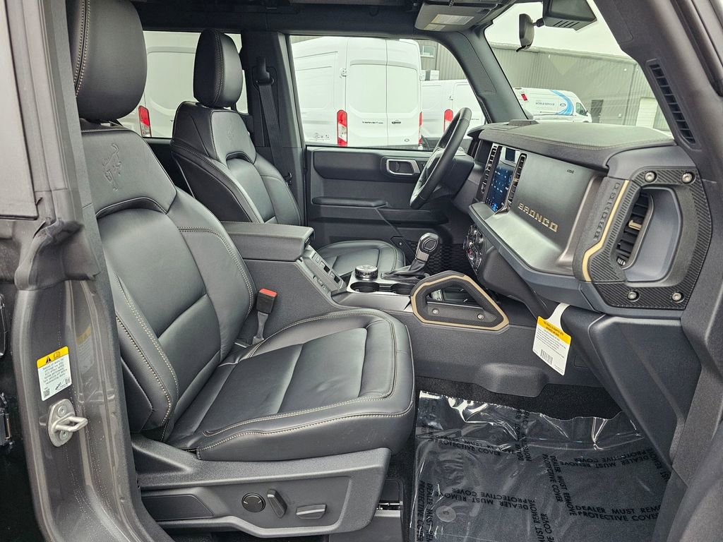 New 2025 Ford Bronco Badlands w/ Sasquatch Package image 14