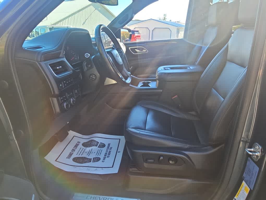 Used 2021 Chevrolet Tahoe LT w/ Luxury Package AWD/4WD image 10