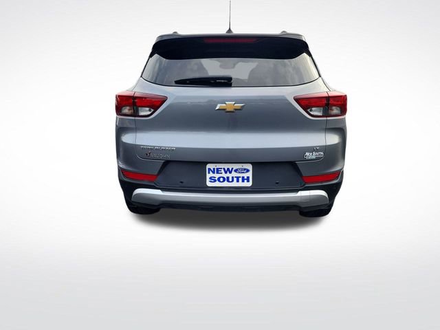 Used 2024 Chevrolet TrailBlazer LT w/ Convenience Package image 4