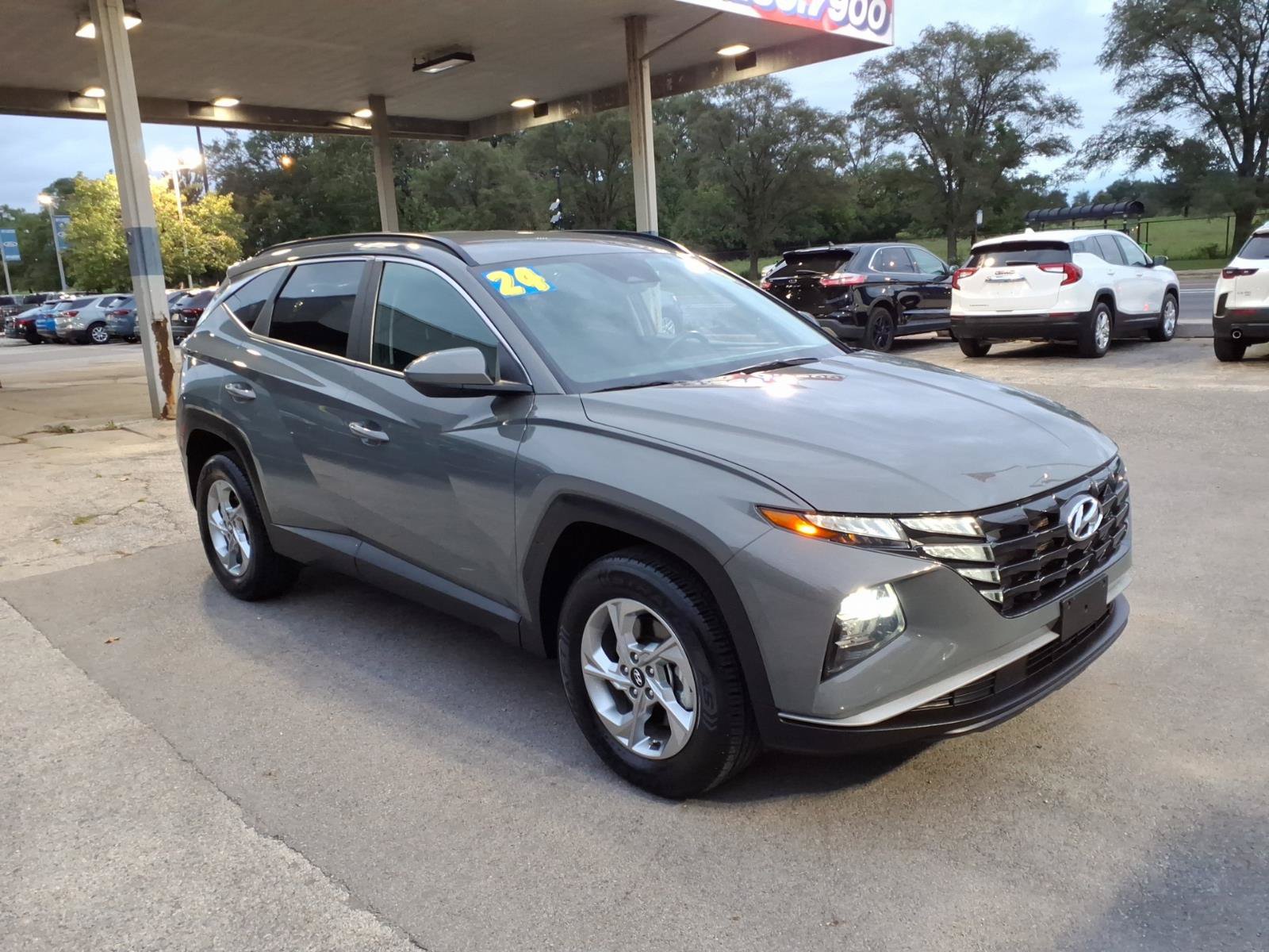 Used 2024 Hyundai Tucson SEL AWD/4WD image 1