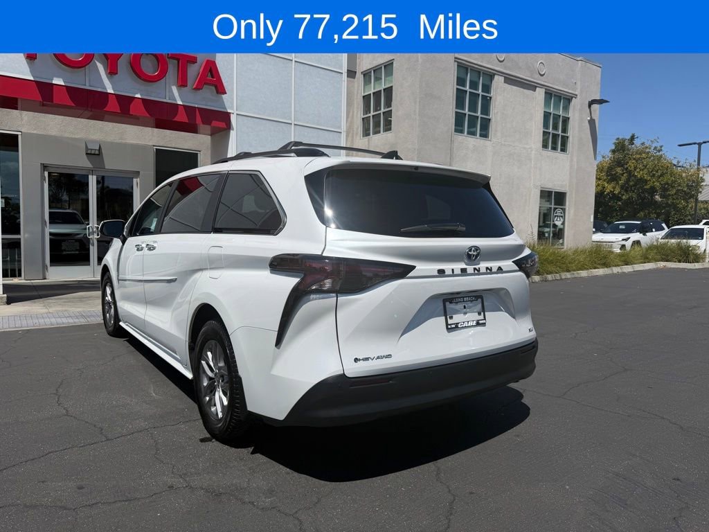 Used 2025 Toyota Sienna XLE w/ XLE Plus Package AWD/4WD image 6