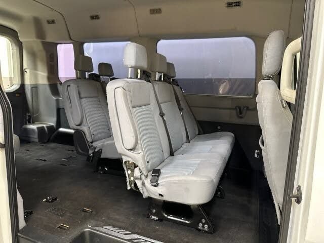 Used 2017 Ford Transit 350 XLT RWD image 49