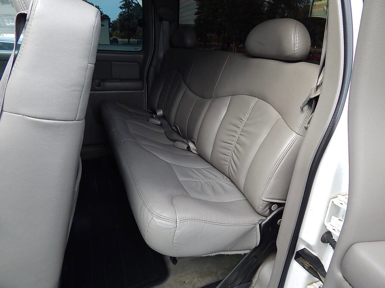 Used 2001 Chevrolet Silverado 1500 LT w/ Off-Road Chassis Pkg AWD/4WD image 25