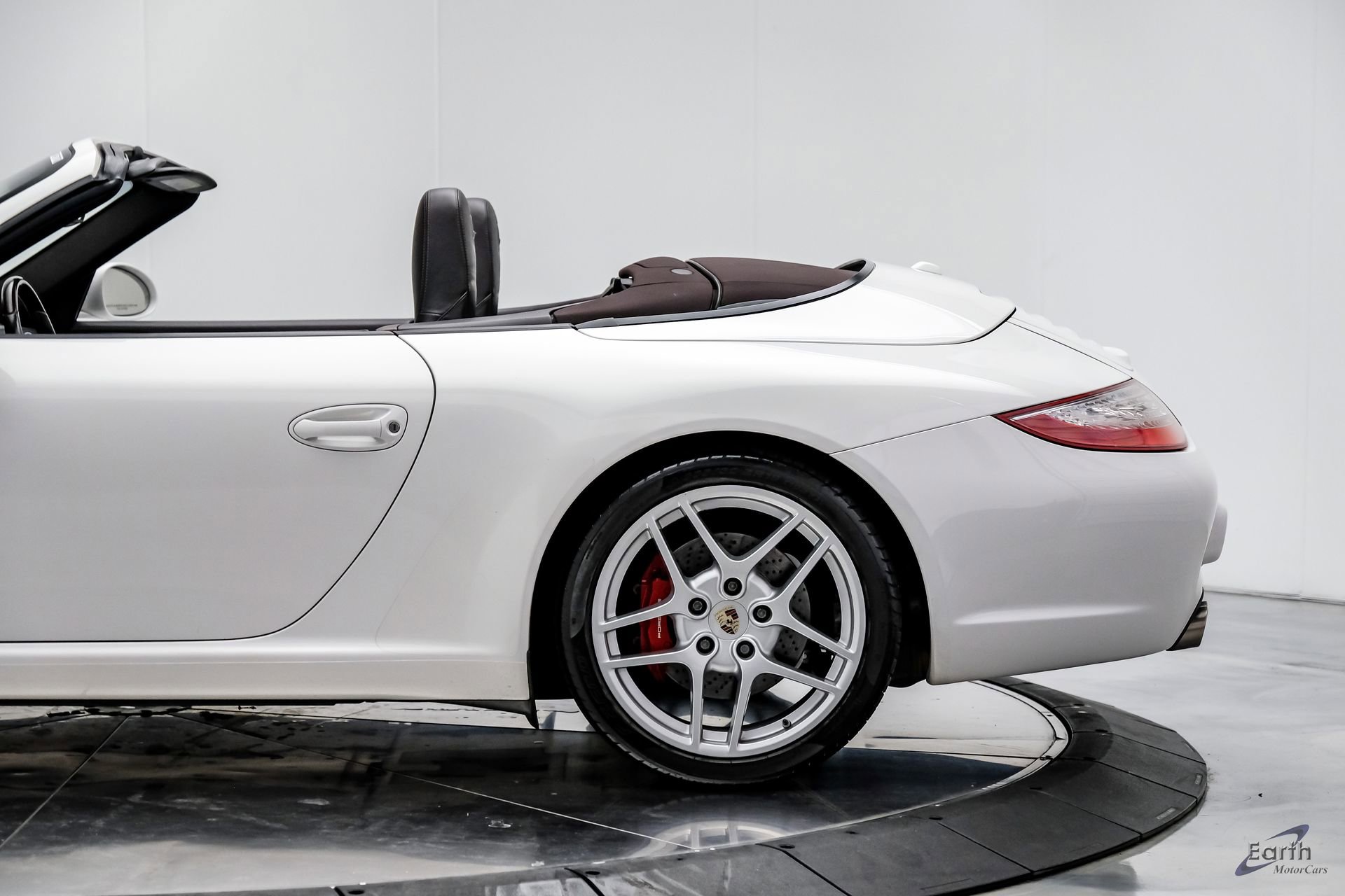 Used 2011 Porsche 911 Carrera S RWD image 12