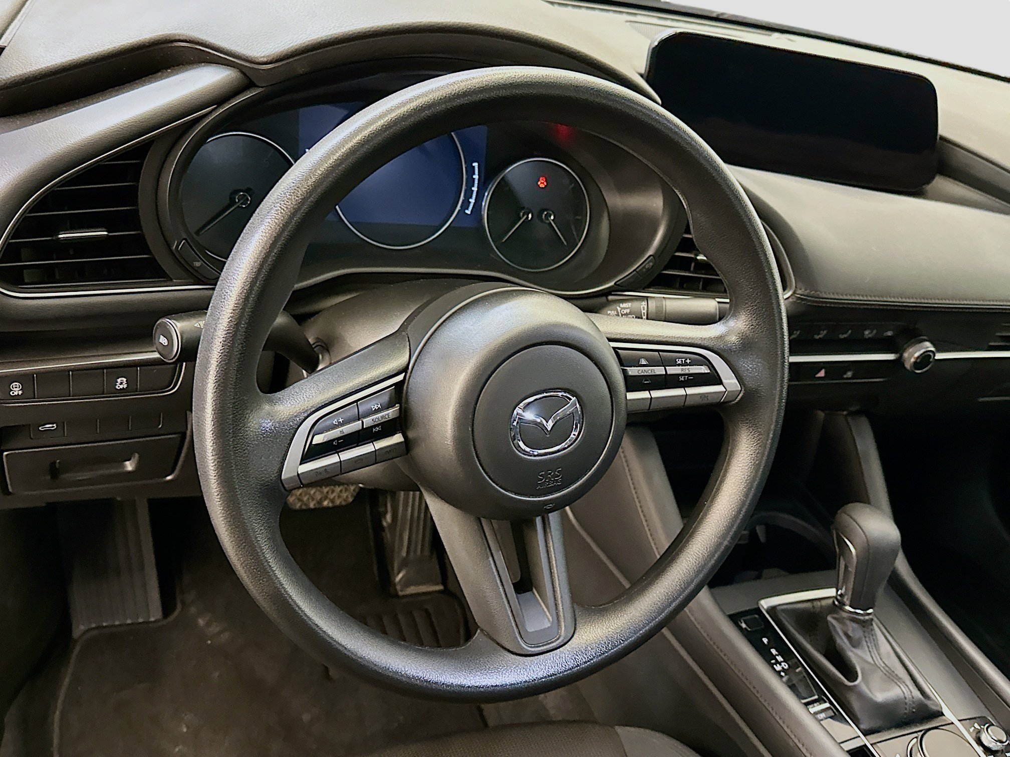 Used 2022 MAZDA MAZDA3 s image 18