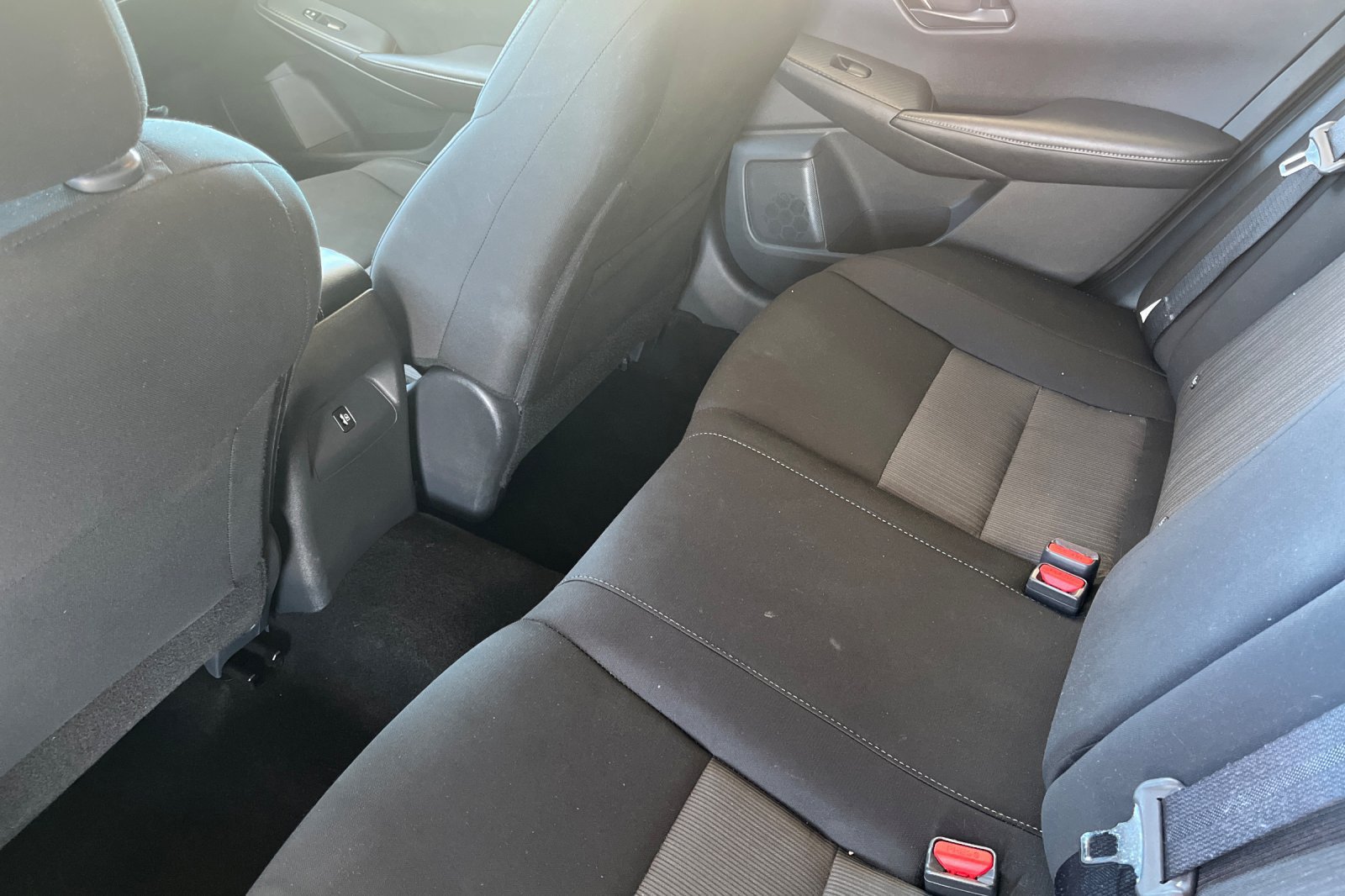 Used 2024 Nissan Sentra SV FWD image 6
