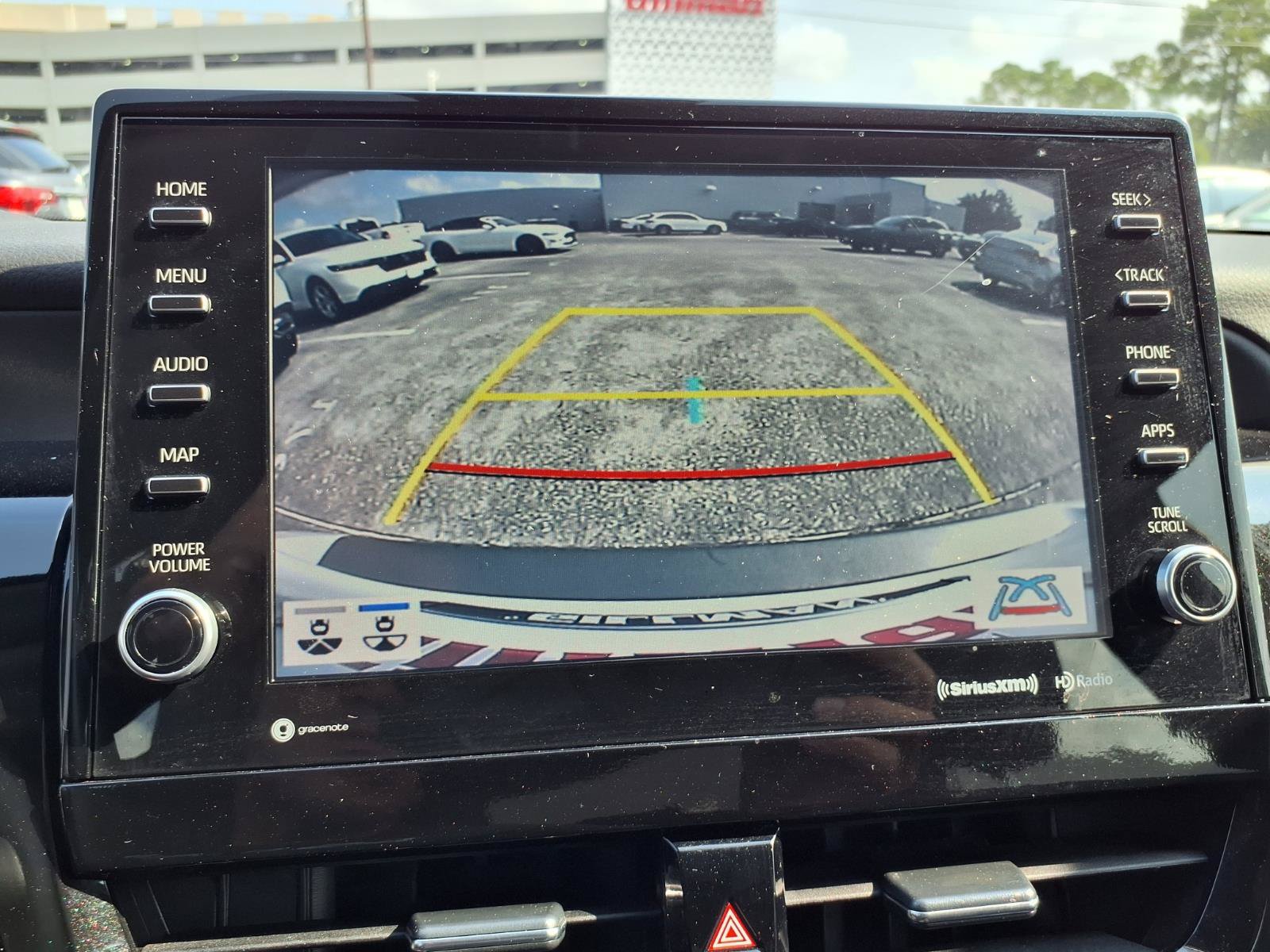 Used 2023 Toyota Camry XSE FWD image 5