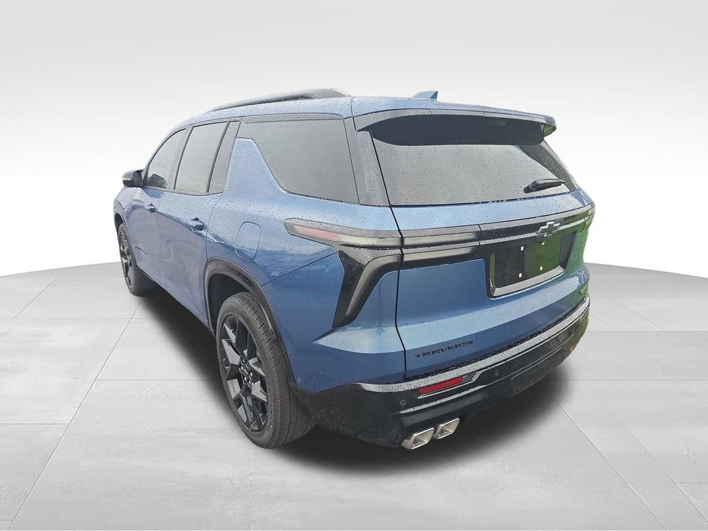 Used 2026 Chevrolet Traverse RS FWD image 9