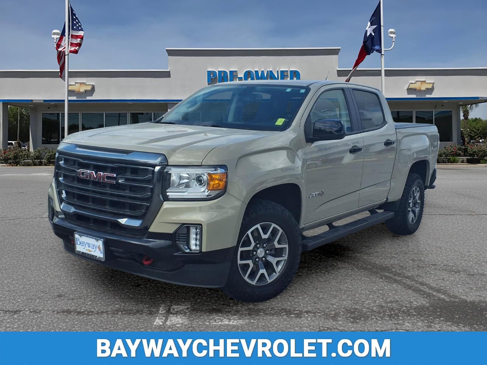 Used 2022 GMC Canyon AT4 w/ Trailering Package image 1