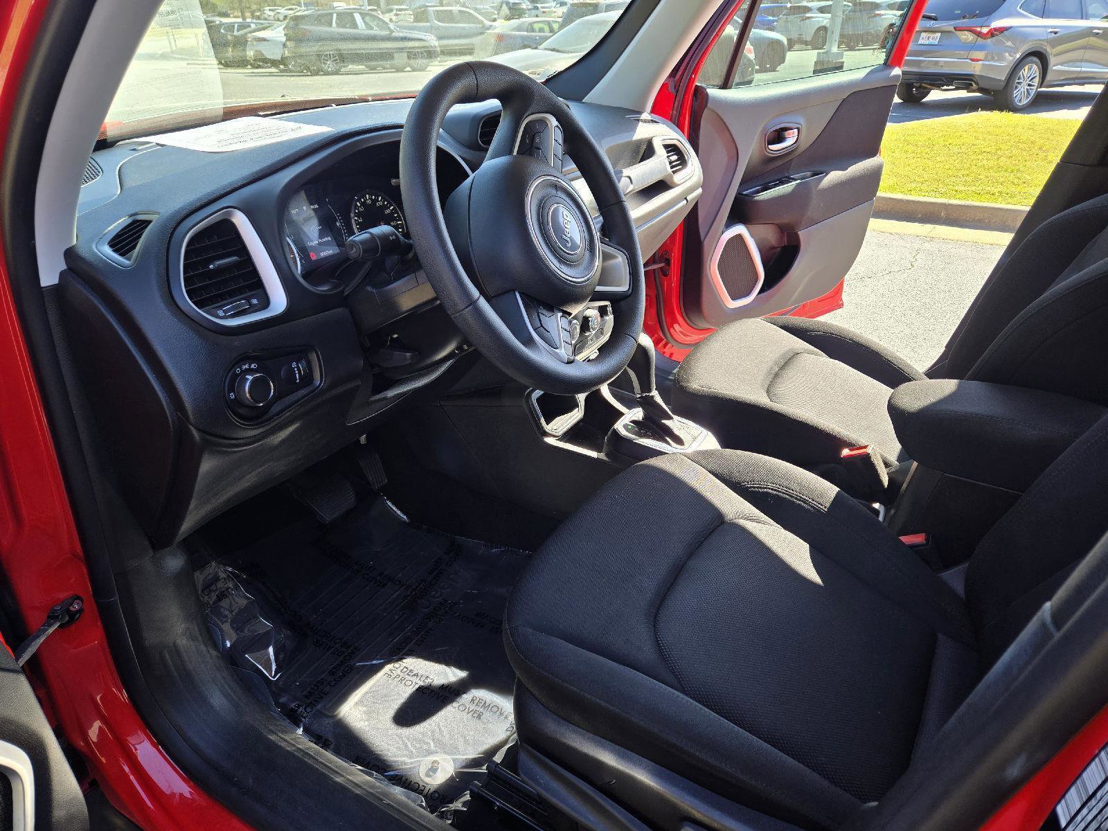 Used 2020 Jeep Renegade Sport image 18