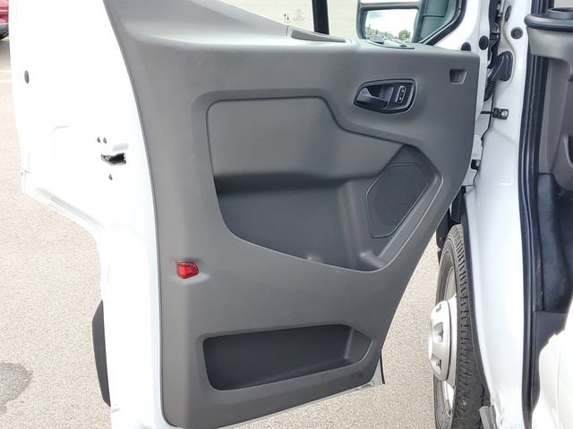 Used 2023 Ford Transit 250 148 High Roof AWD image 9