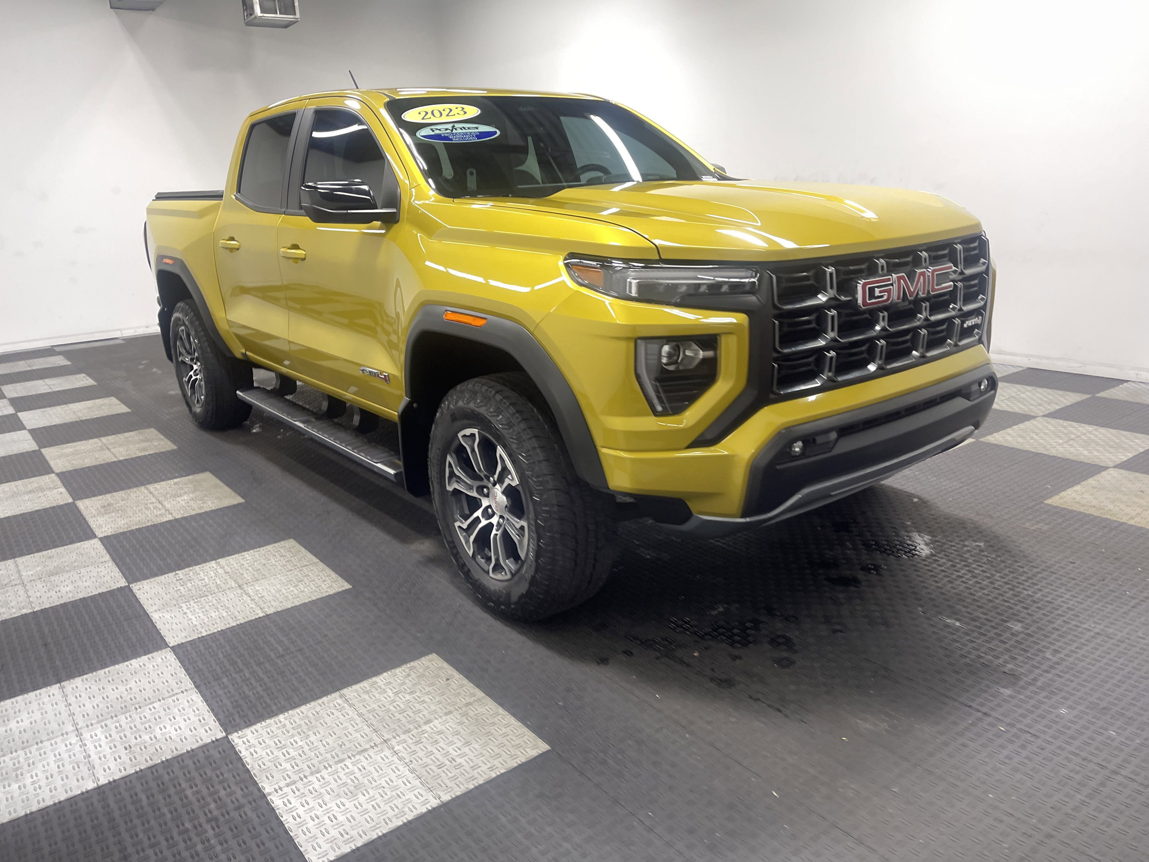 Used 2023 GMC Canyon AT4 w/ AT4 Premium Package image 6