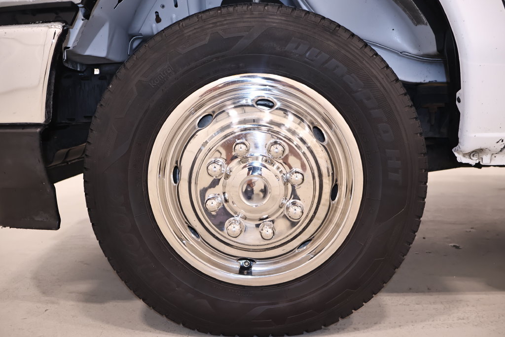 Certified 2024 Ford E-350 and Econoline 350 Super Duty w/ Power Windows & Locks Group RWD image 27