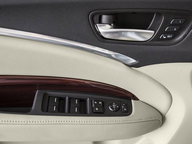 Used 2016 Acura MDX SH-AWD image 19