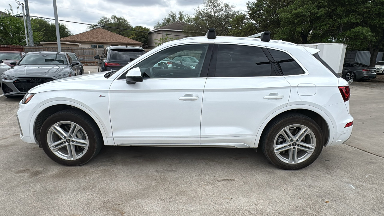 Used 2025 Audi Q5 e Premium image 4