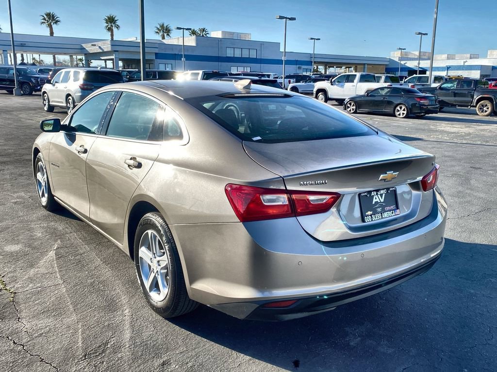 Used 2024 Chevrolet Malibu LT image 34