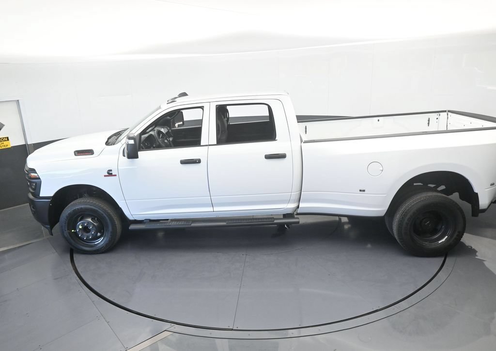Used 2026 RAM 3500 Tradesman AWD/4WD image 45