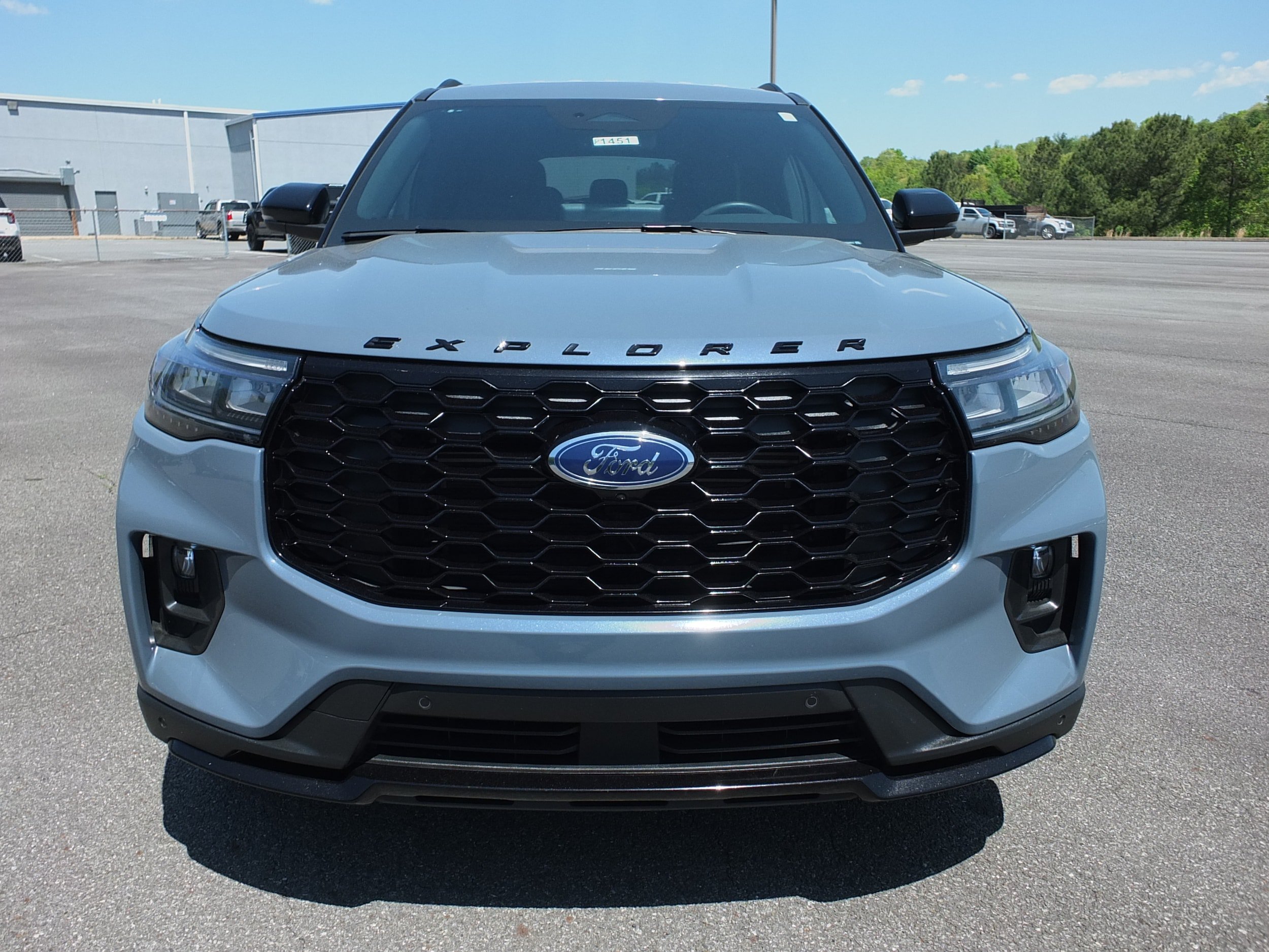 Used 2025 Ford Explorer ST-Line w/ Premium Package AWD/4WD image 8