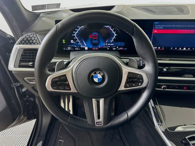 Used 2025 BMW X7 M60i w/ Executive Package image 12