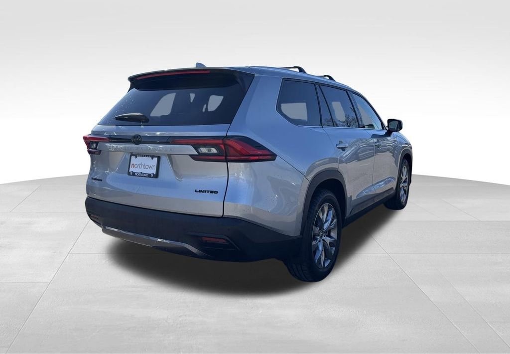 Used 2024 Toyota Grand Highlander Limited image 35