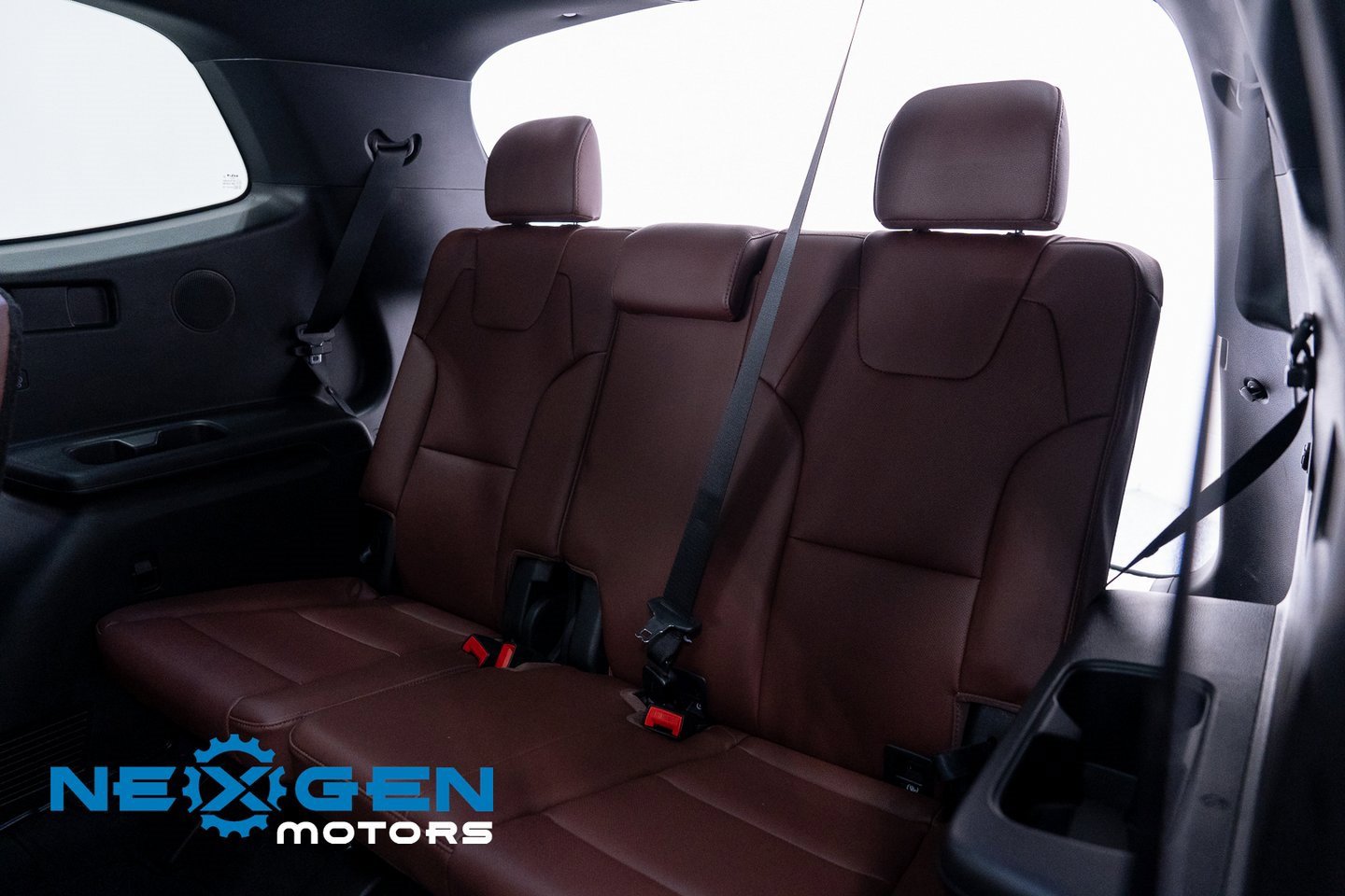 Used 2024 Kia Telluride SX image 29