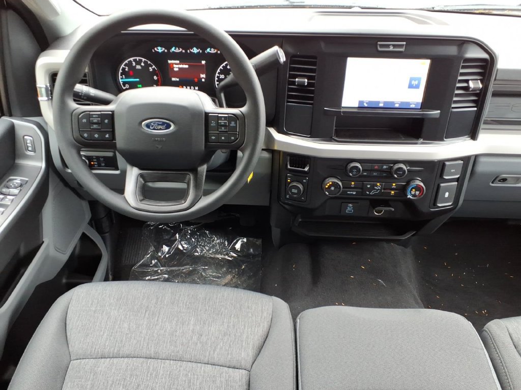 New 2026 Ford F250 XL w/ STX Appearance Package AWD/4WD image 16