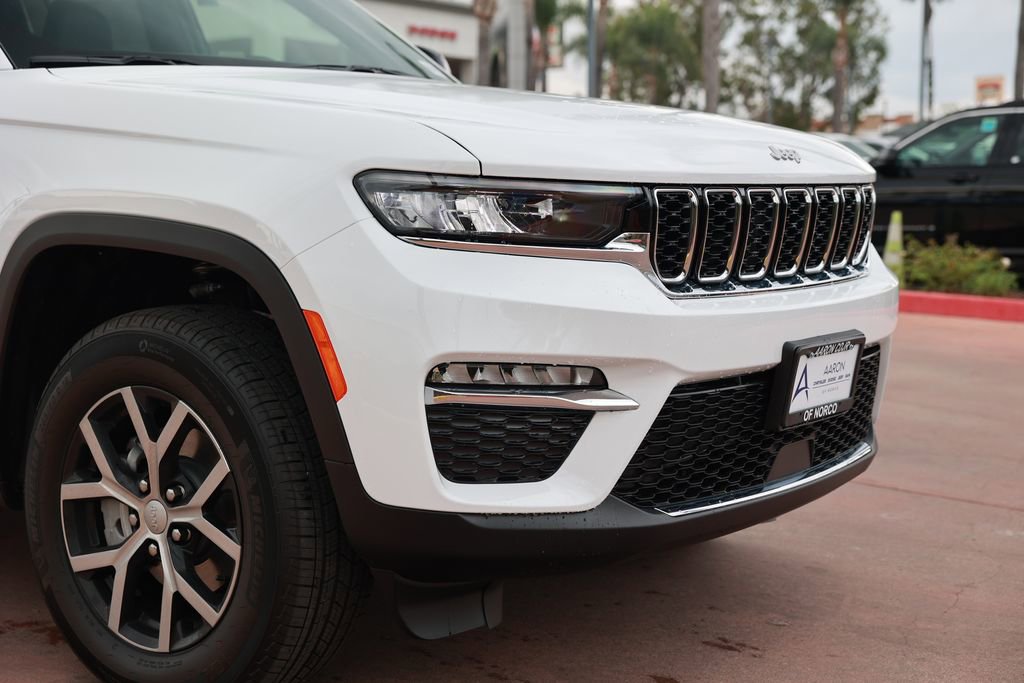 New 2025 Jeep Grand Cherokee Limited image 7