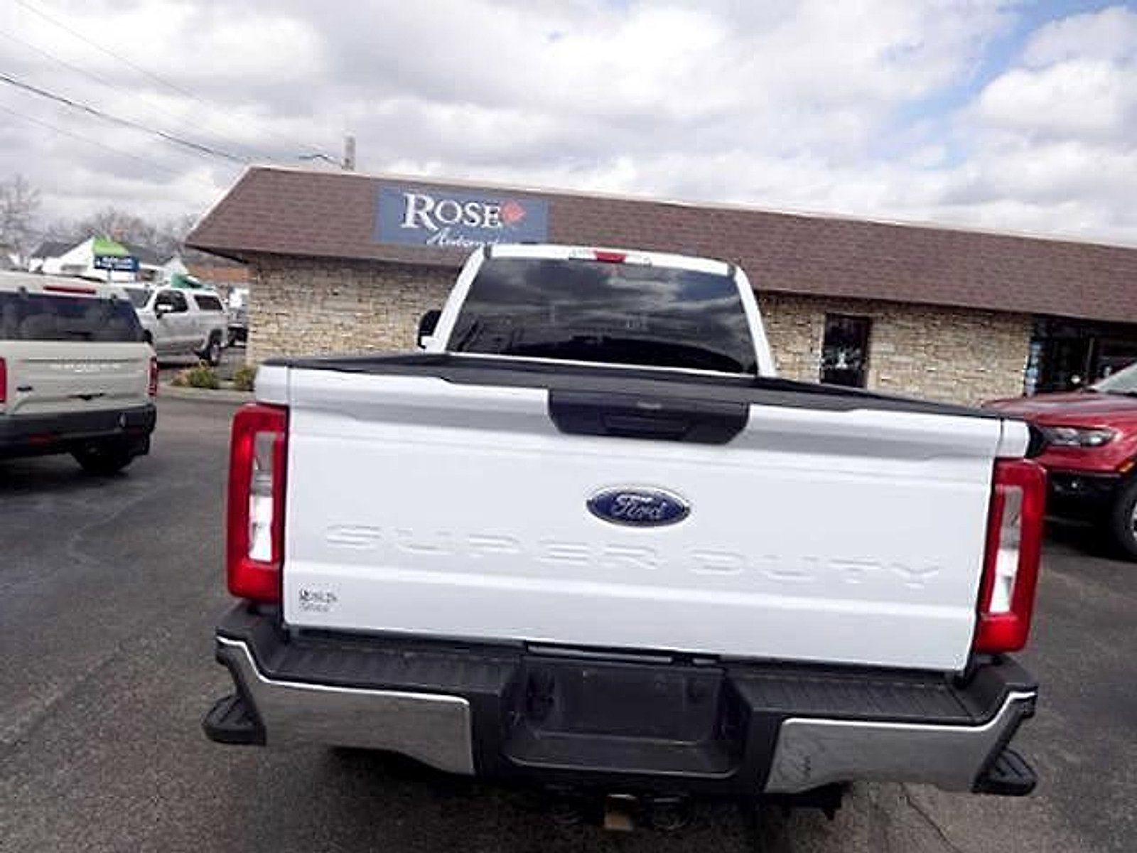 Used 2025 Ford F350 XLT image 7