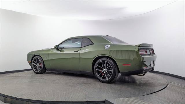 Used 2018 Dodge Challenger R/T w/ Performance Handling Group RWD image 6