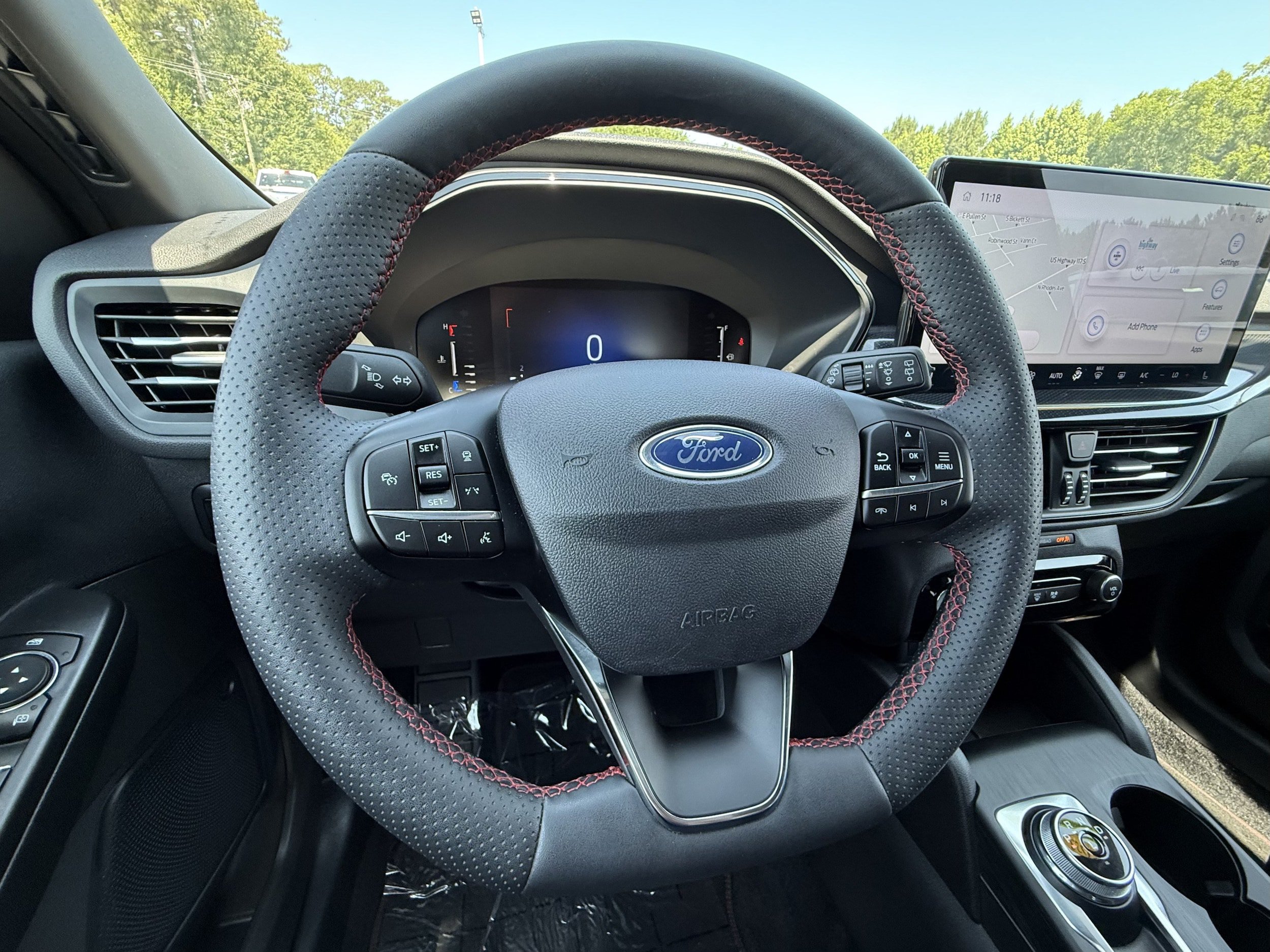 Used 2023 Ford Escape ST-Line w/ Tech Pack #1 AWD/4WD image 13