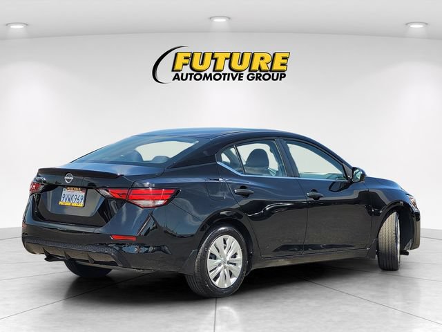 Certified 2025 Nissan Sentra S w/ Lighting Package FWD image 4