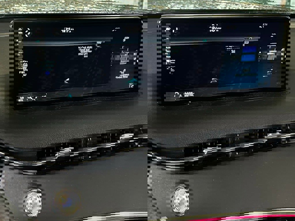 Used 2024 Genesis GV70 3.5T Sport image 12