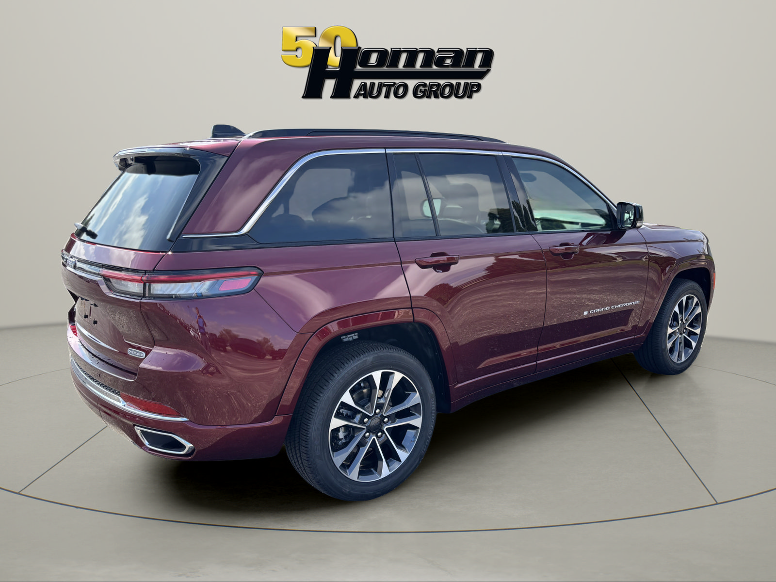 Used 2025 Jeep Grand Cherokee Overland w/ Adv Protech Group III AWD/4WD image 5
