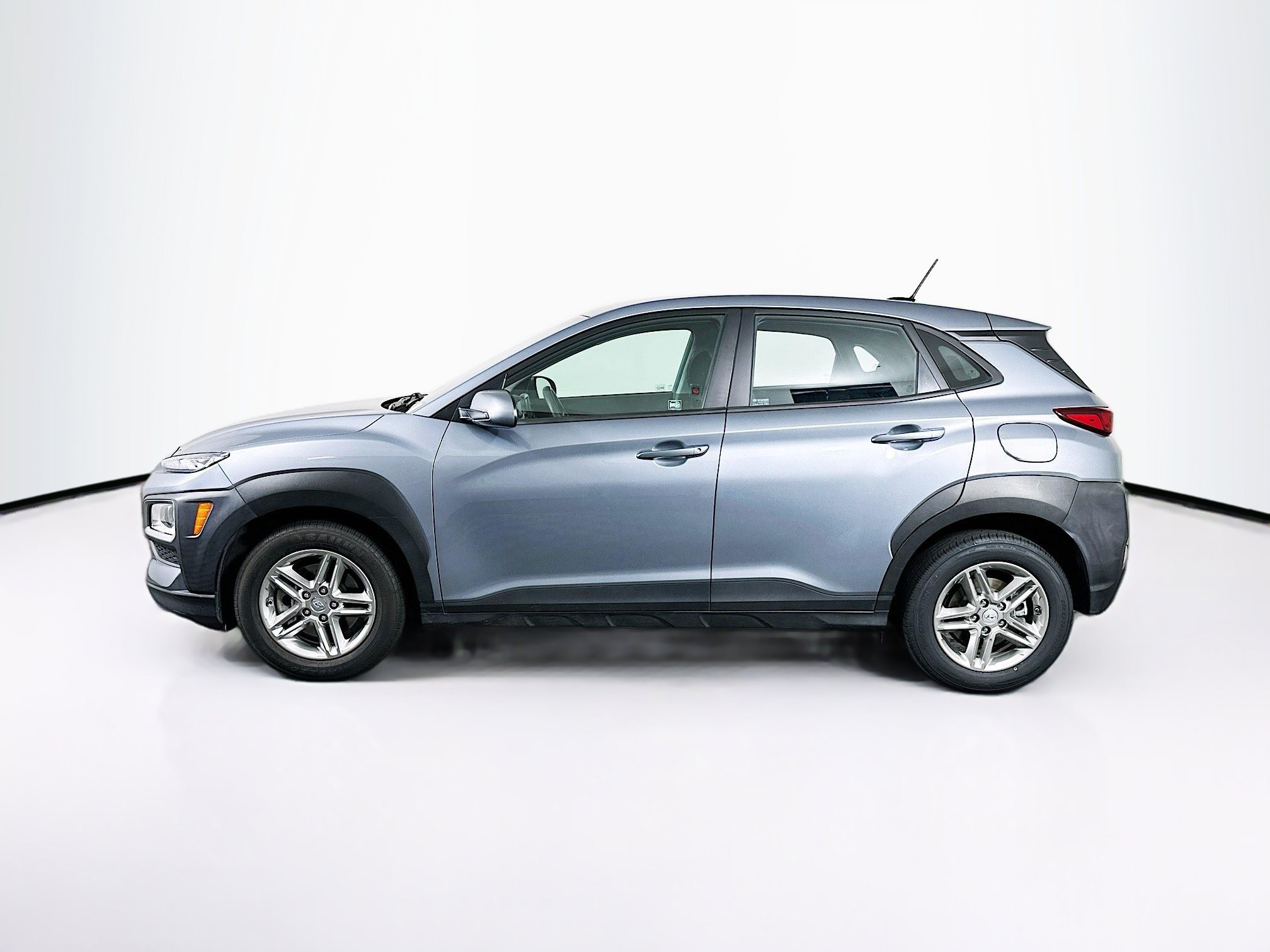 Used 2021 Hyundai Kona SE AWD/4WD image 4