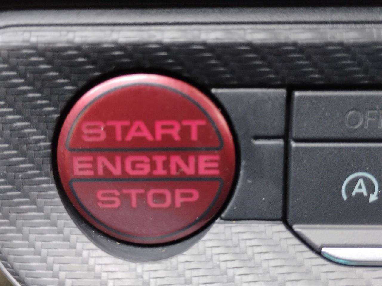Used 2024 Ford Mustang Coupe RWD image 33