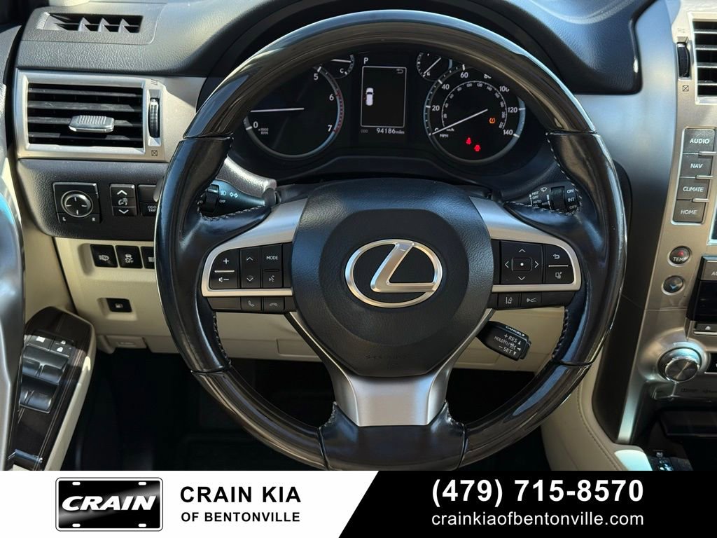 Used 2020 Lexus GX 460 Premium w/ Premium Package image 13
