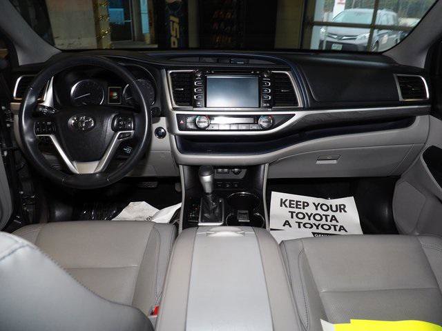 Certified 2018 Toyota Highlander Limited image 19