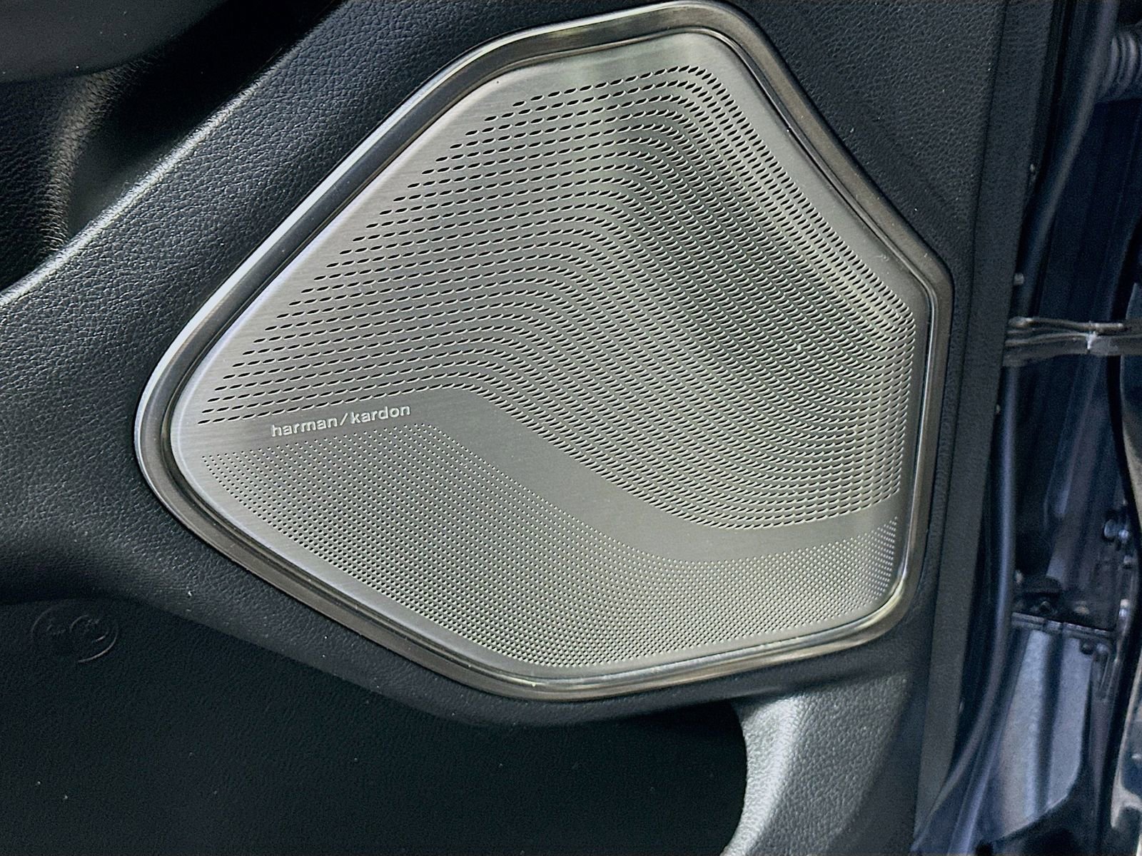 Used 2020 RAM 1500 Limited AWD/4WD image 19