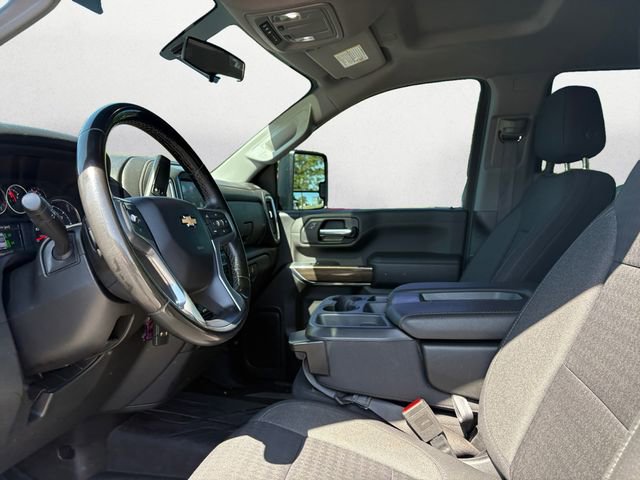 Used 2023 Chevrolet Silverado 2500 LT AWD/4WD image 9