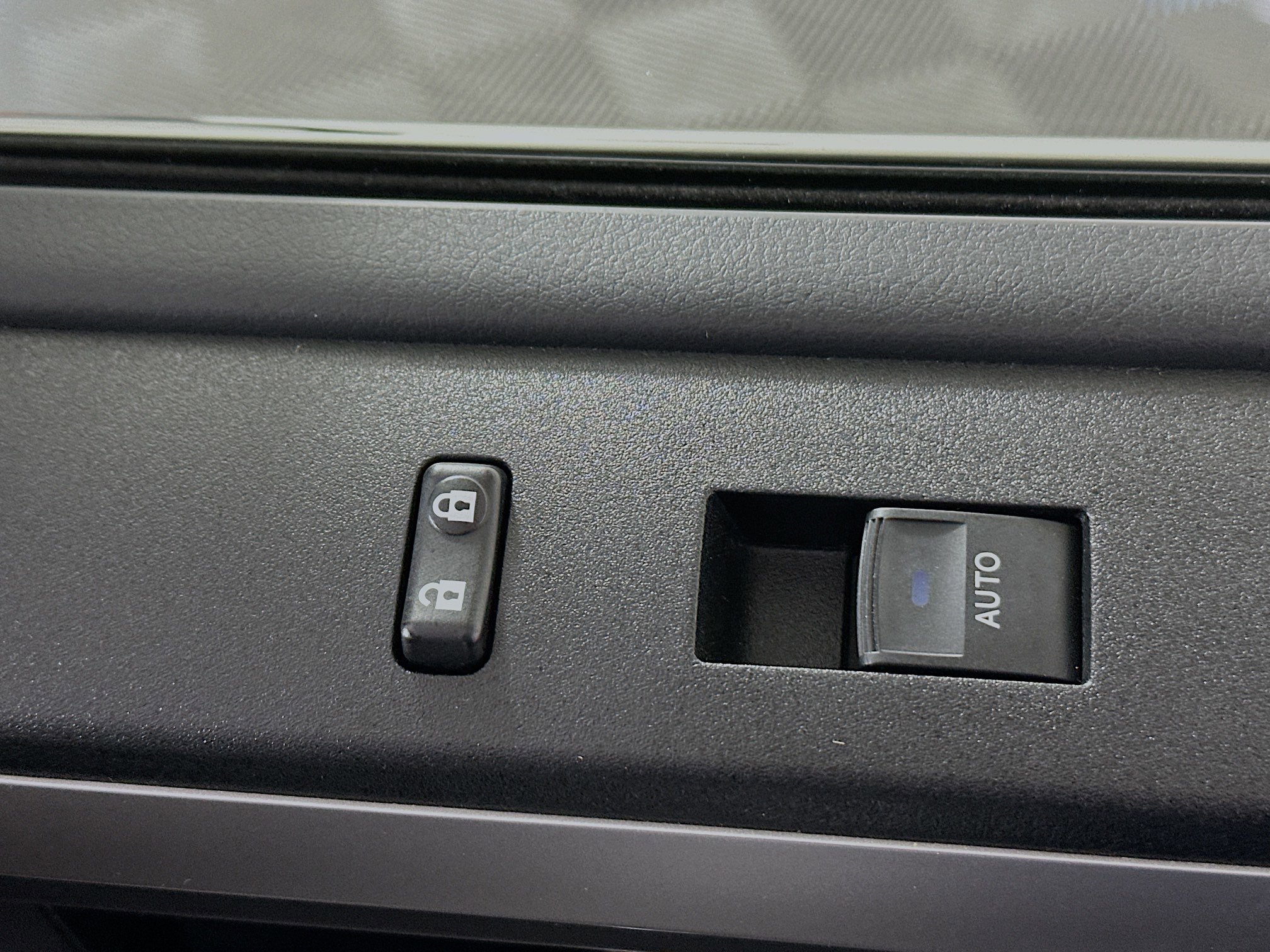 Used 2023 Toyota 4Runner Limited image 29