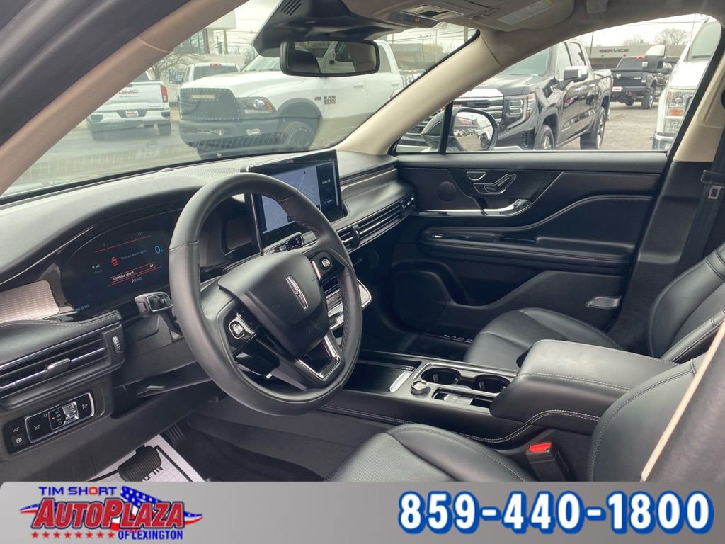 Used 2024 Lincoln Corsair Grand Touring image 10