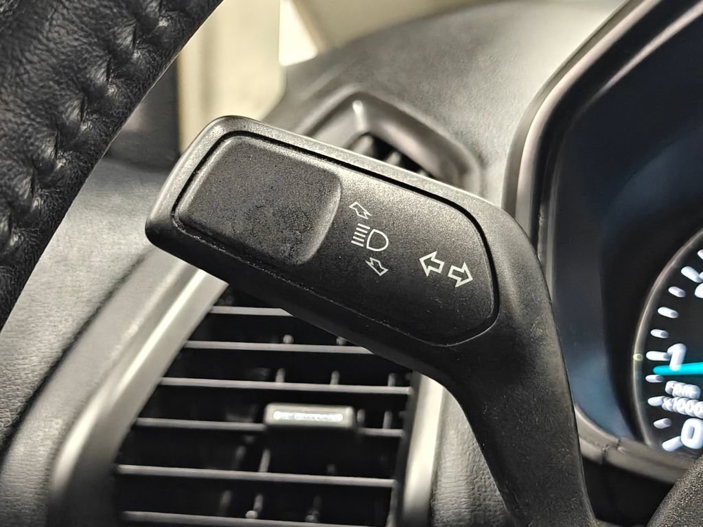 Used 2019 Ford EcoSport SE AWD/4WD image 36