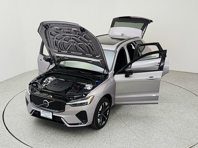 New 2026 Volvo XC60 B5 Plus w/ Protection Package Premier image 37